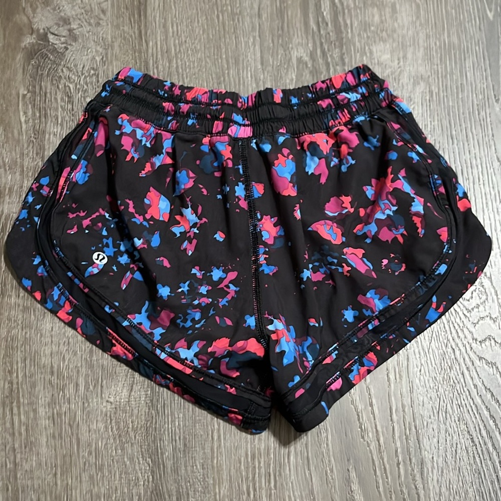 Lululemon Make A Move Short
Dandy Digie Multi Size 4 - Picture 7 of 7